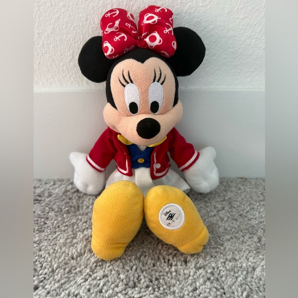 Disney Cruise Line Minnie
Mouse 12" Plush Stuffed Animal
Embroidered w Logo